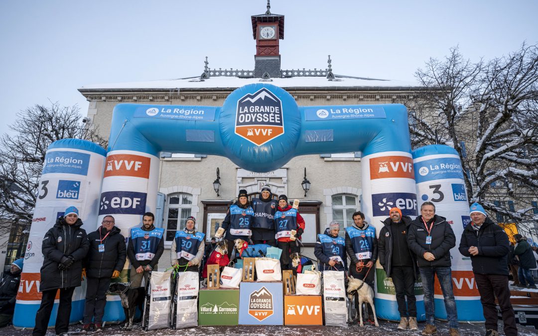 LES PODIUMS, MAILLOTS ET PRIX SPÉCIAUX